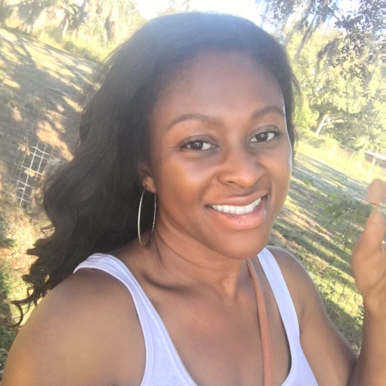 Get to Know Nakisha